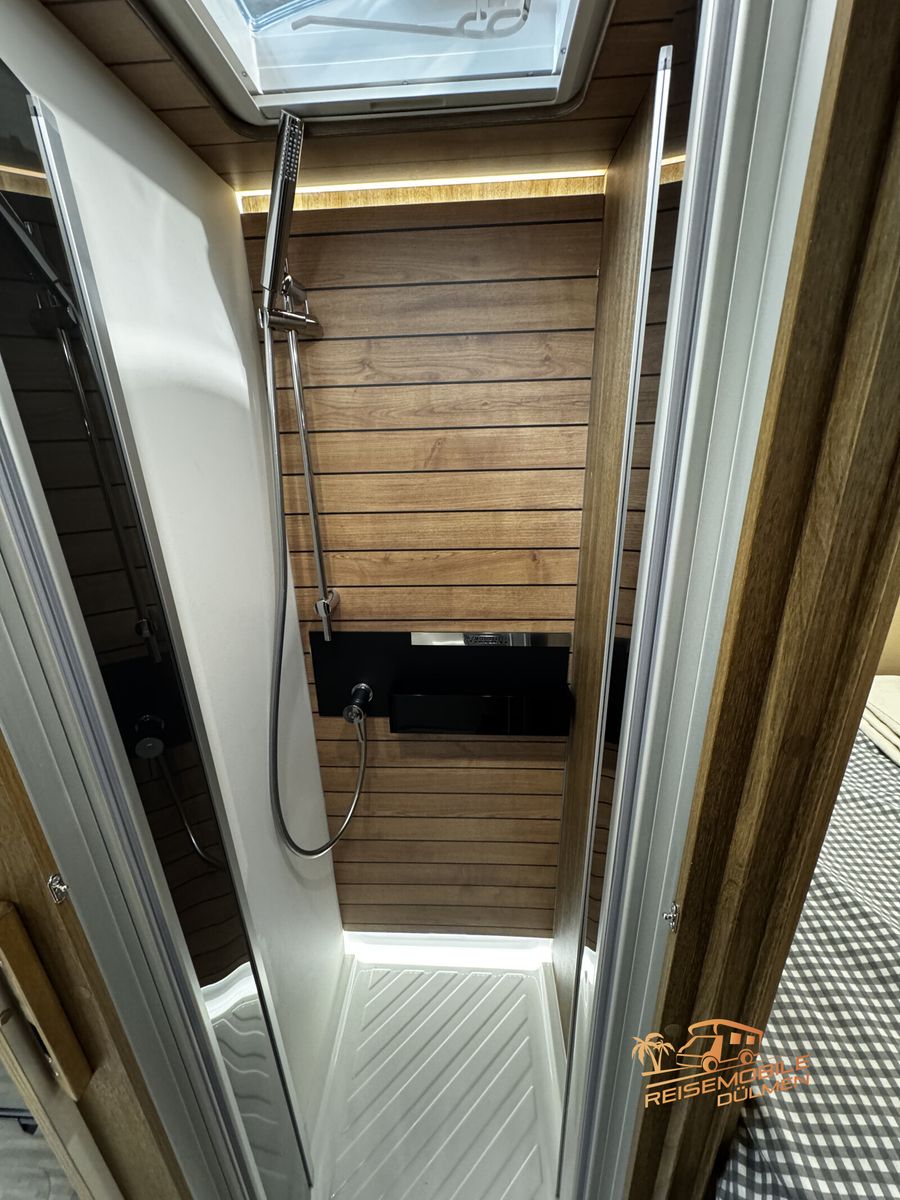 Fahrzeugabbildung Mobilvetta K-Yacht 86 Tekno Line Navi Alde Markise Isofix