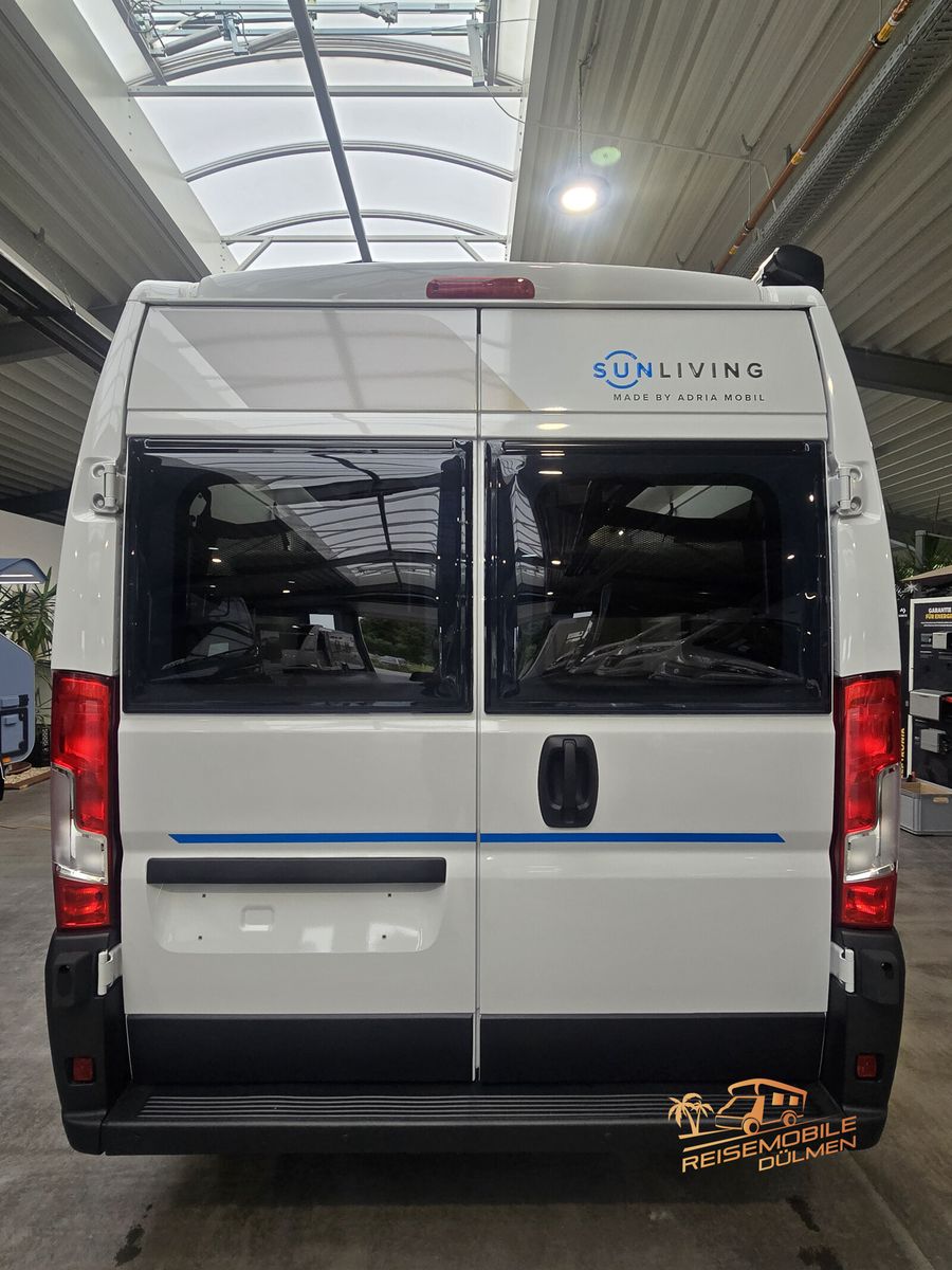 Fahrzeugabbildung Sun Living V 65SL X-TRA Ausstellungsfahrzeug RFK ISOFIX LM