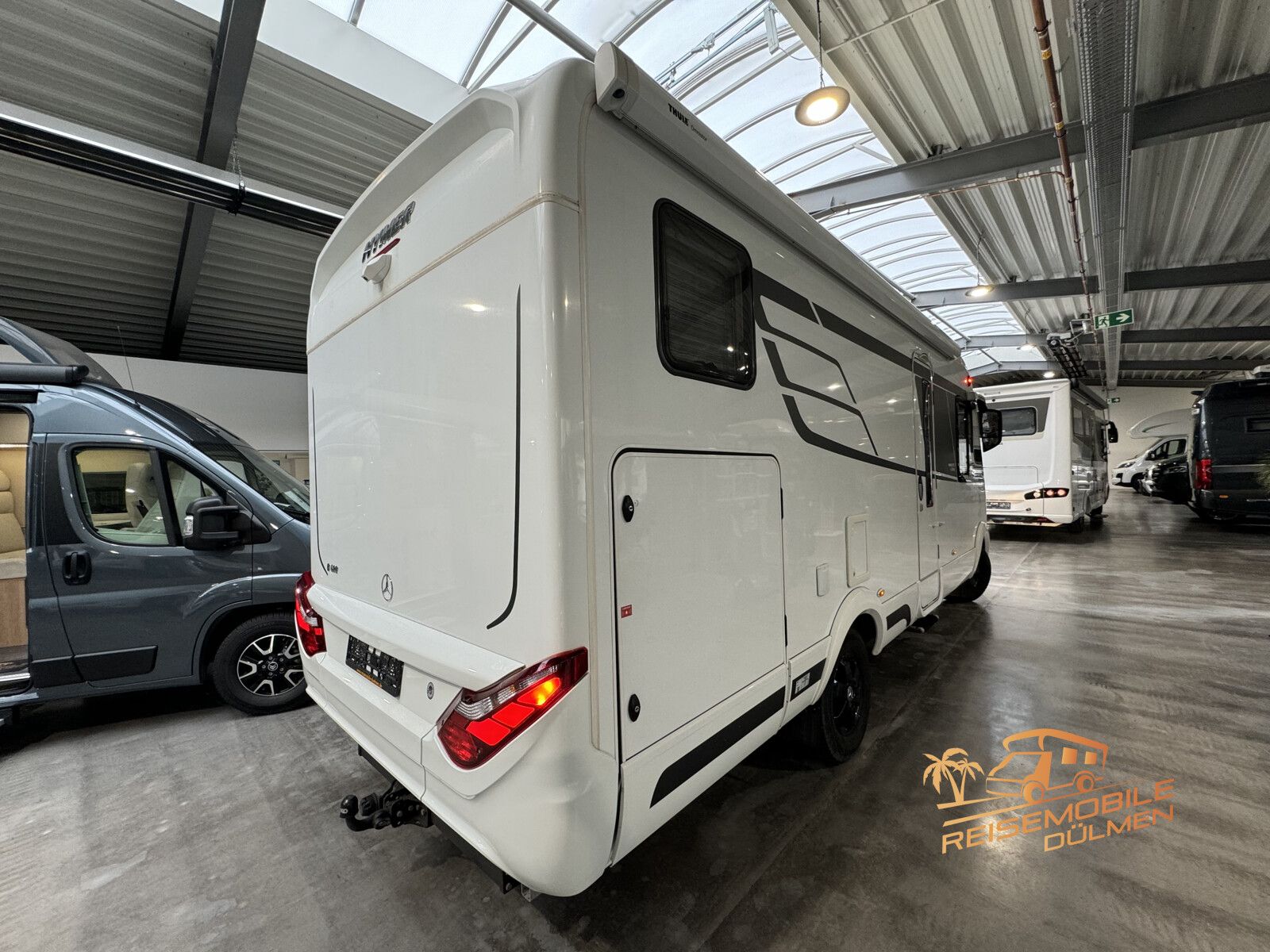 Fahrzeugabbildung HYMER / ERIBA / HYMERCAR B-Klasse MC I WhiteLine 600 Lithium Wechsel  AHK