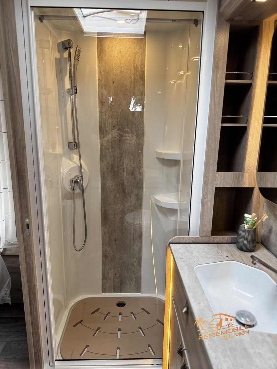 Fahrzeugabbildung Kabe Imperial 780 TDL FK KS E8 Alde Flow+Aqua Clear