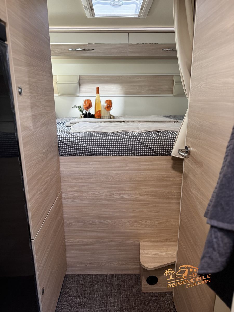 Fahrzeugabbildung Eura Mobil Activa One 690 HB  Heizung Combi 6 E  Winterfest