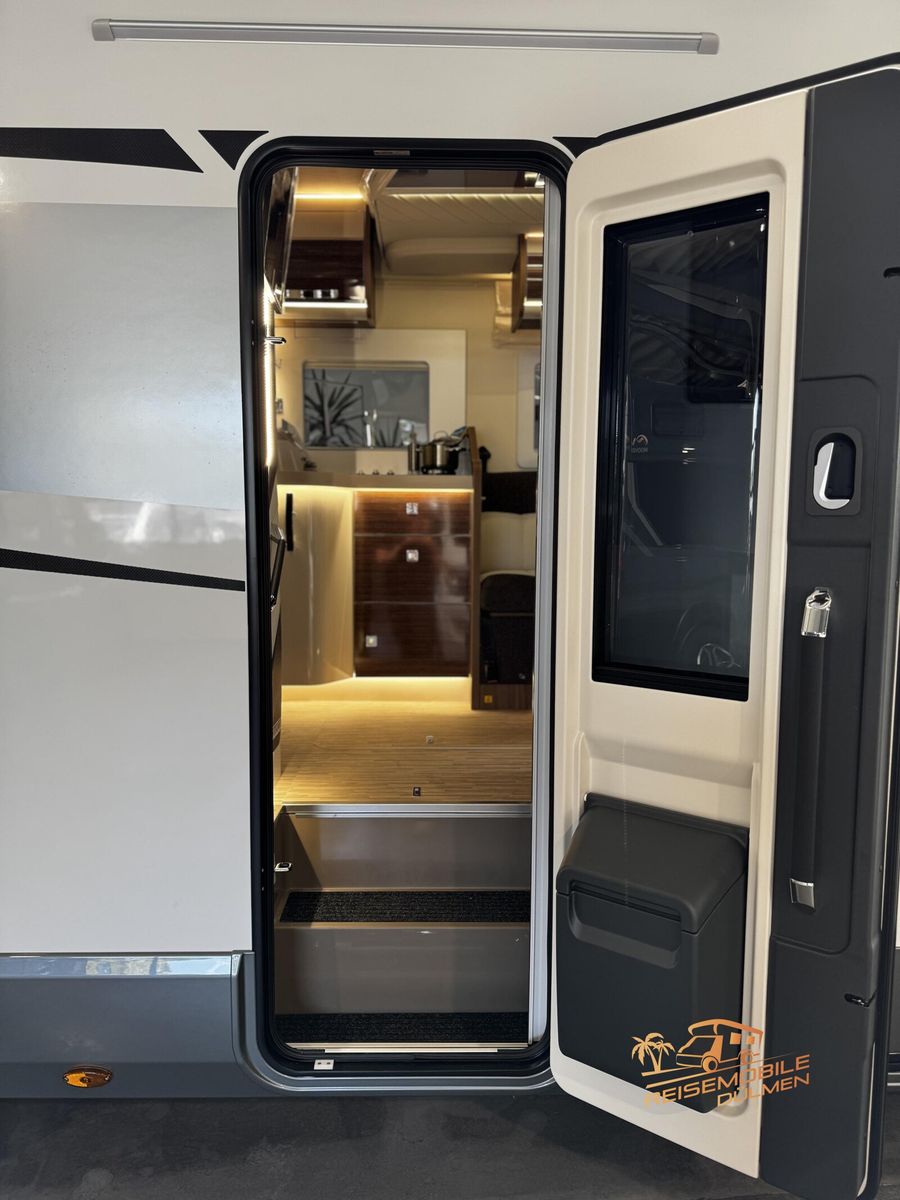 Fahrzeugabbildung Mobilvetta Krosser P86 B Lithium Solar ACC Wifi TV Combi 6E