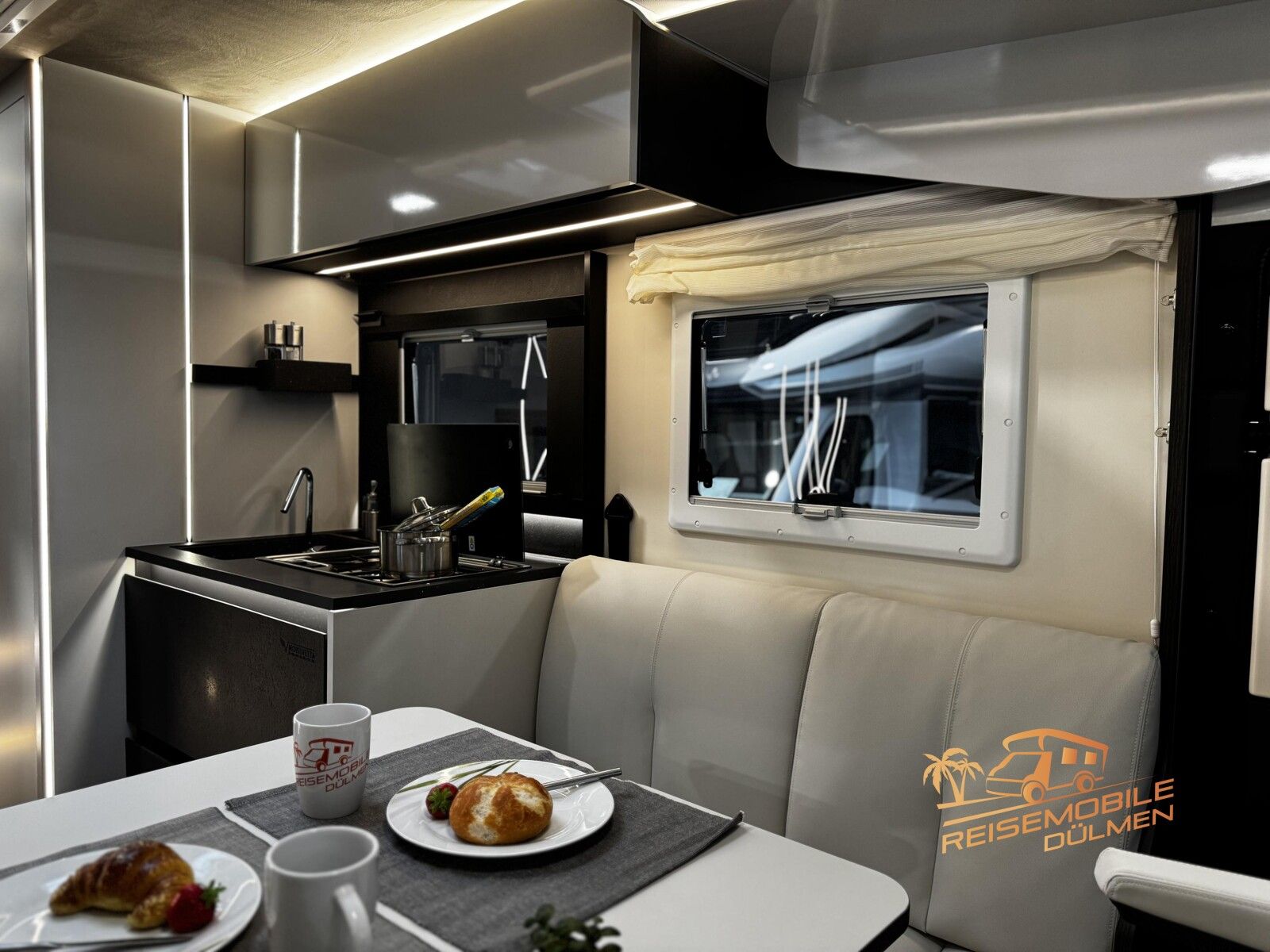 Fahrzeugabbildung Mobilvetta Kea I86 Paket Outdoor Markise Isofix