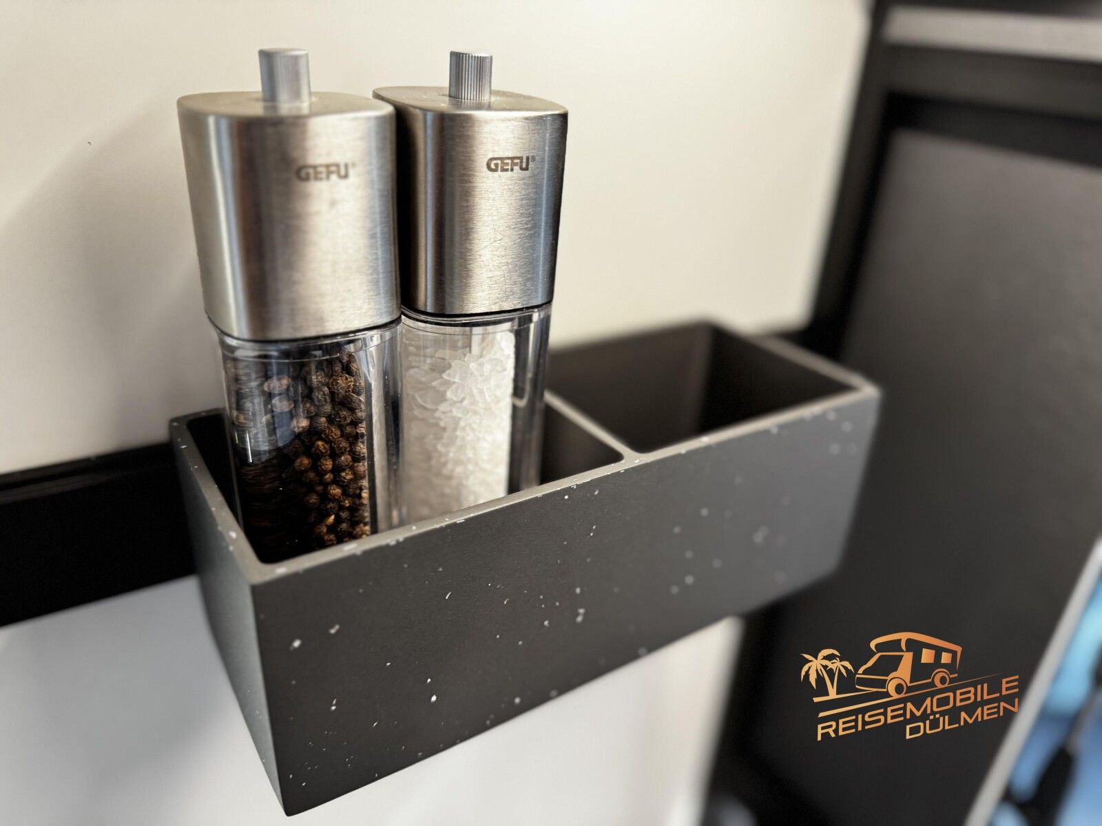 Fahrzeugabbildung Mobilvetta Kea I86 Paket Outdoor Markise Isofix