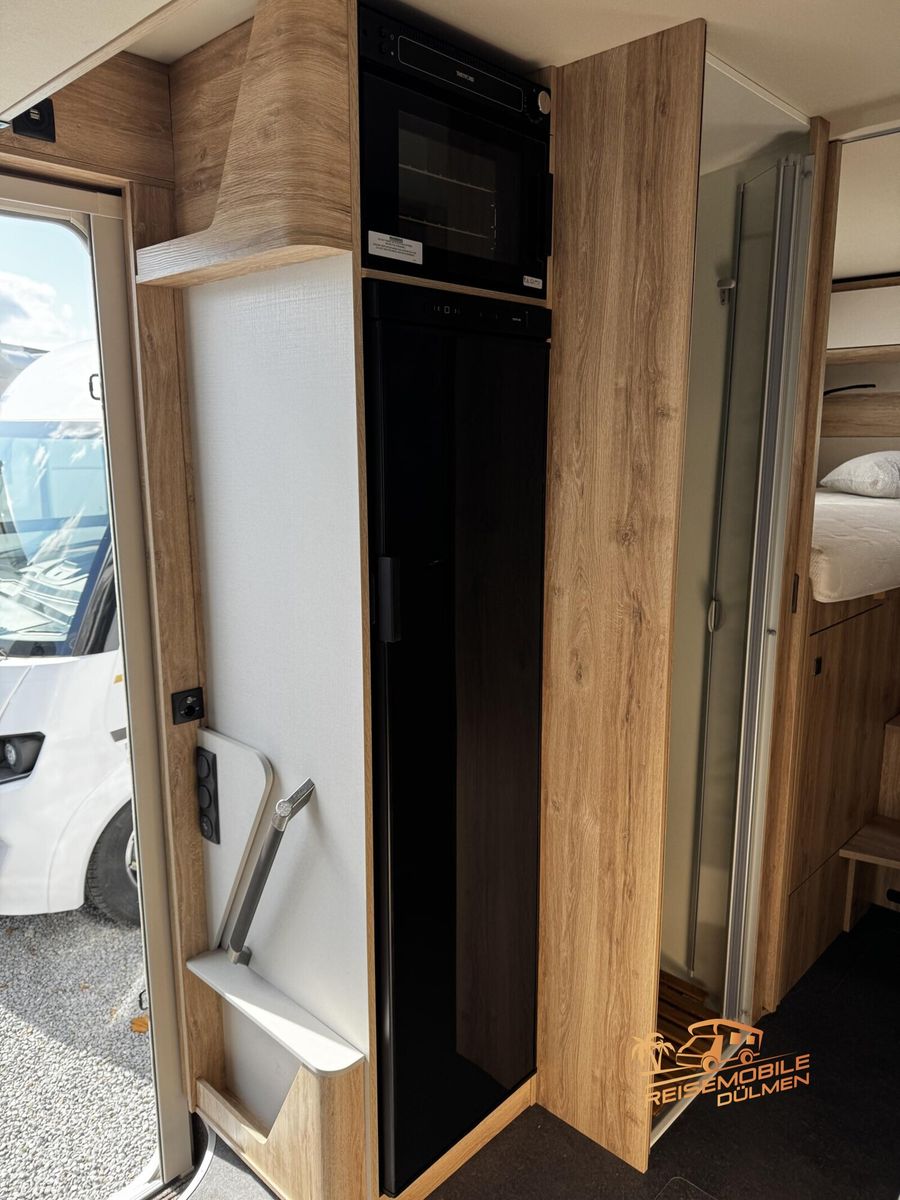 Fahrzeugabbildung Eura Mobil Profila T 726 EF Comfort 3xMondial Backofen RFK