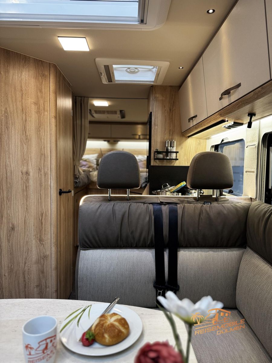 Fahrzeugabbildung Eura Mobil Profila T 695 EB Klima Fahrassistenz