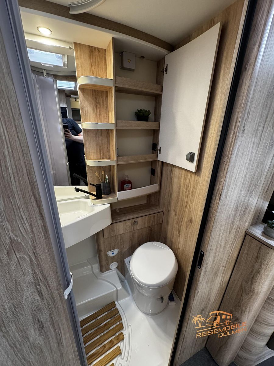 Fahrzeugabbildung Eura Mobil Profila T PT 660 EB RFK Dachklima Lithium 4,25t