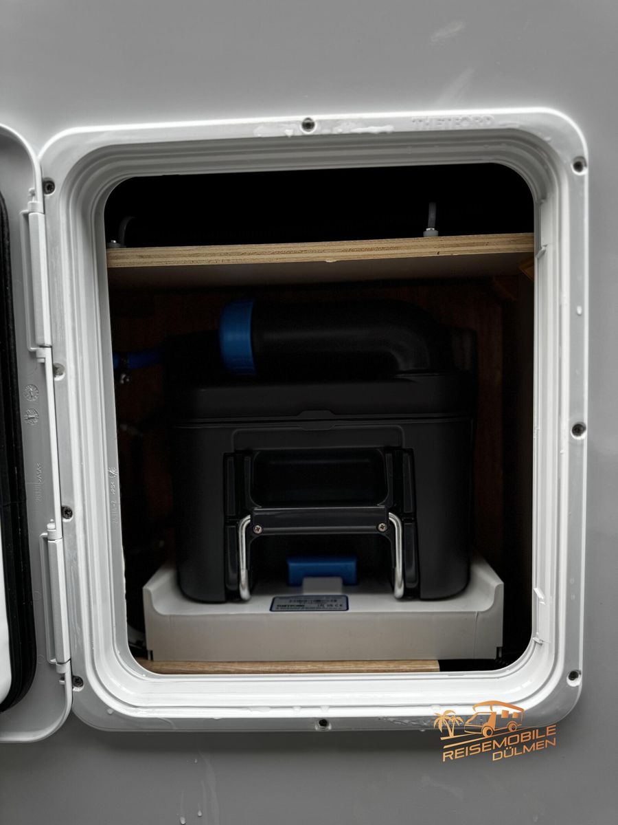 Fahrzeugabbildung Eura Mobil Profila T PT 660 EB RFK Dachklima Lithium 4,25t