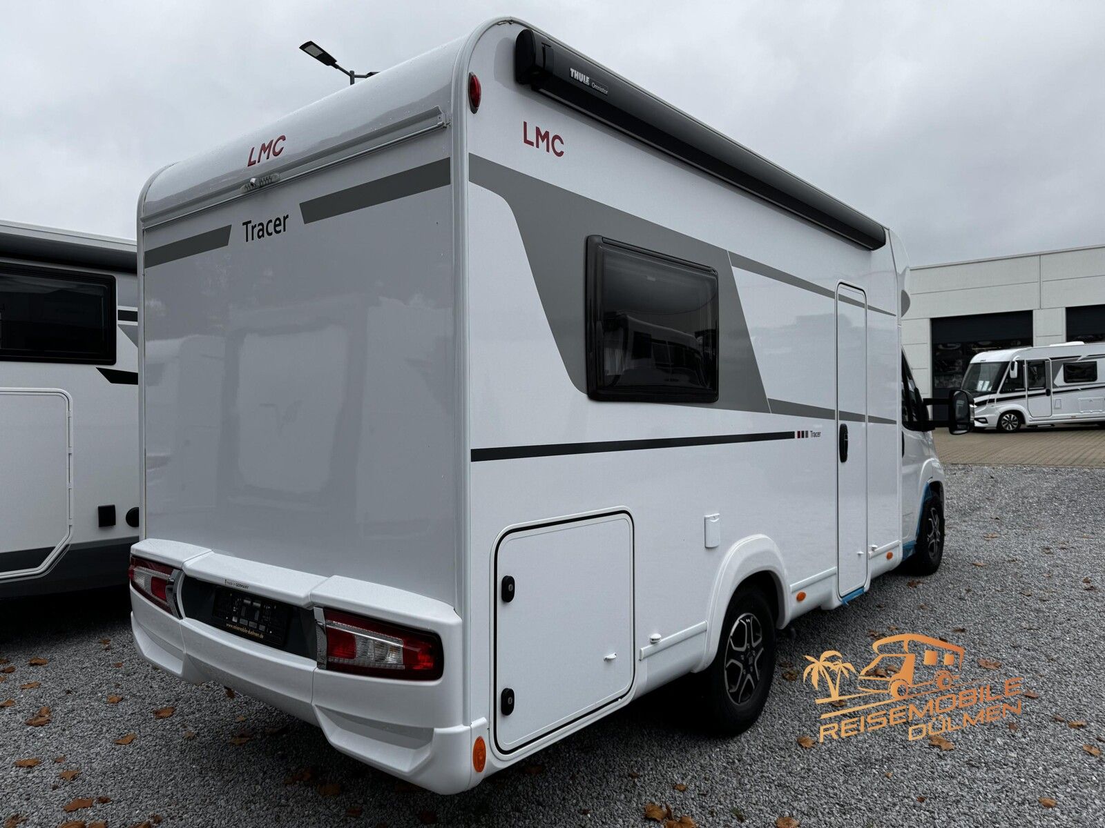 Fahrzeugabbildung LMC Tracer 680 DL 8 Gang Automatik   Markise RFK