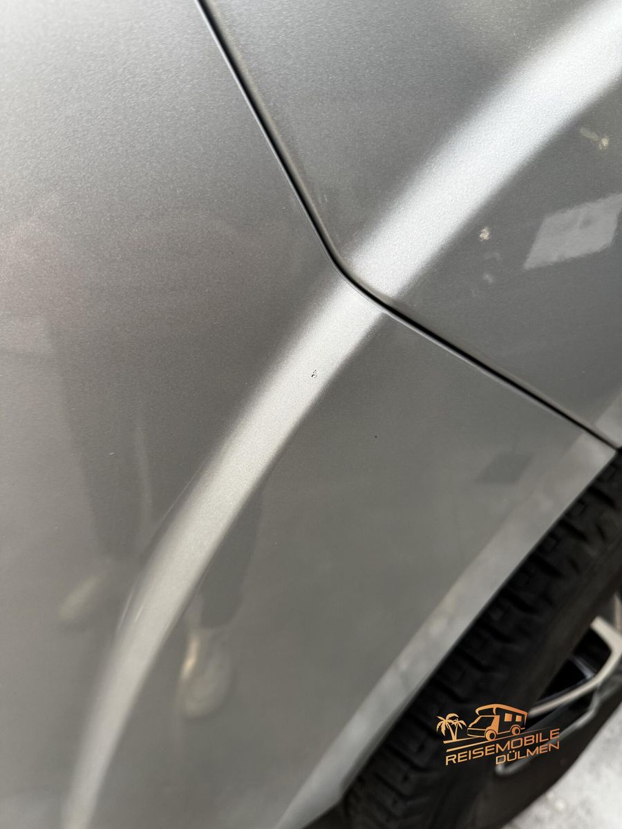 Fahrzeugabbildung Mooveo Van 63EB  165PS Auto-Sat TV Markise Solar