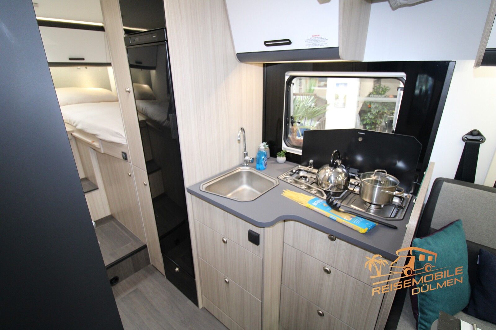 Fahrzeugabbildung Sun Living S 72DL X-TRA 140PS Heizung Combi 6