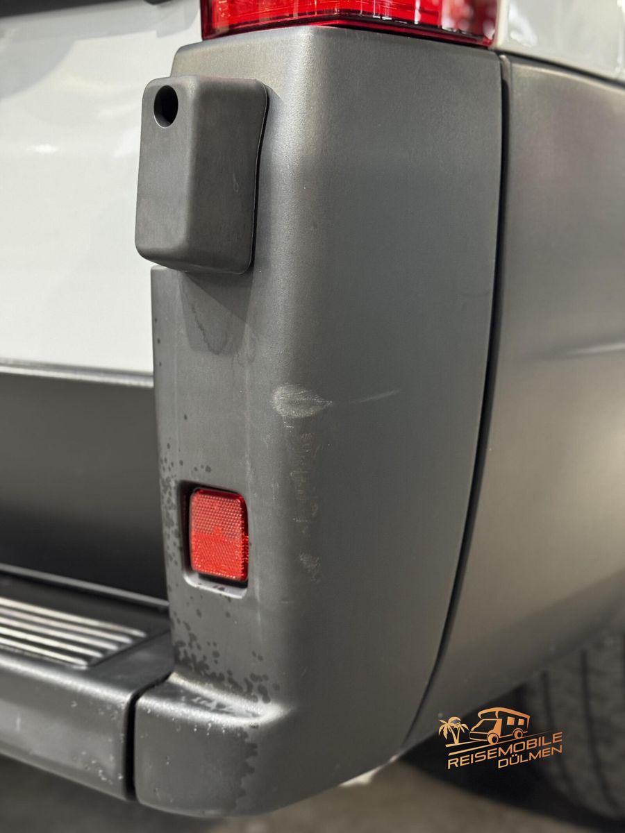 Fahrzeugabbildung Mooveo Van 60DB Auto. 160 PS Navi Markise Solar SAT TV