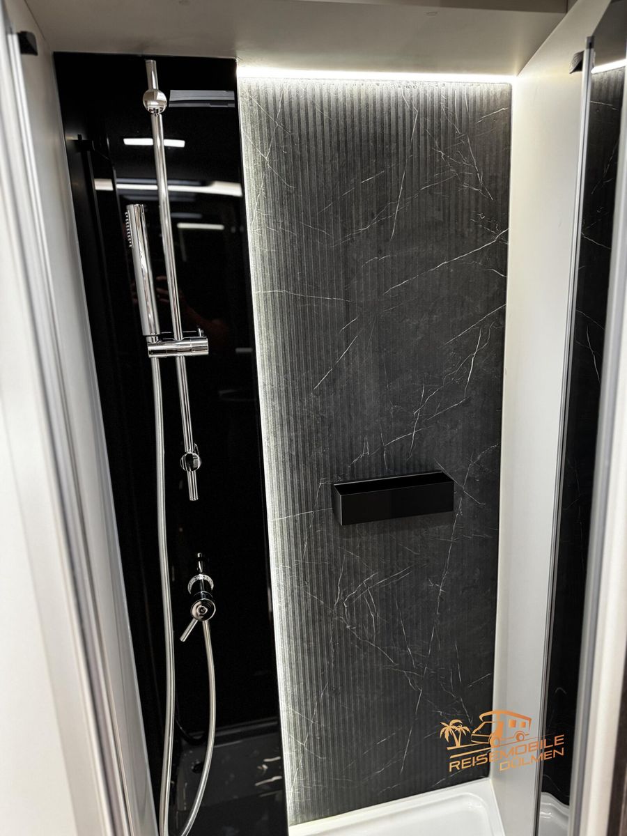 Fahrzeugabbildung Mobilvetta Kea I86 ALDE Heizung Lithium Markise NAV TV RFK