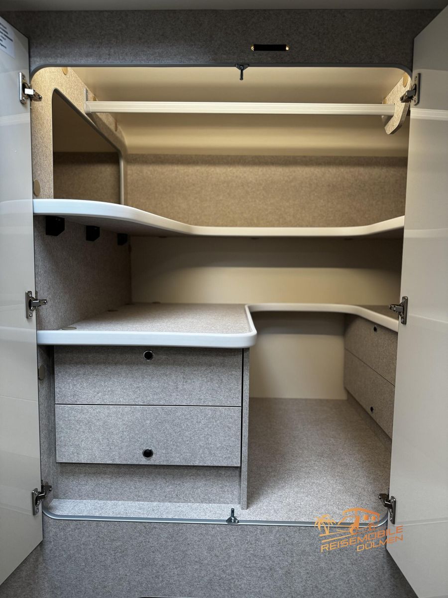 Fahrzeugabbildung Forster Coupe FT639LF Fahrassistenzsystem Truma 6E