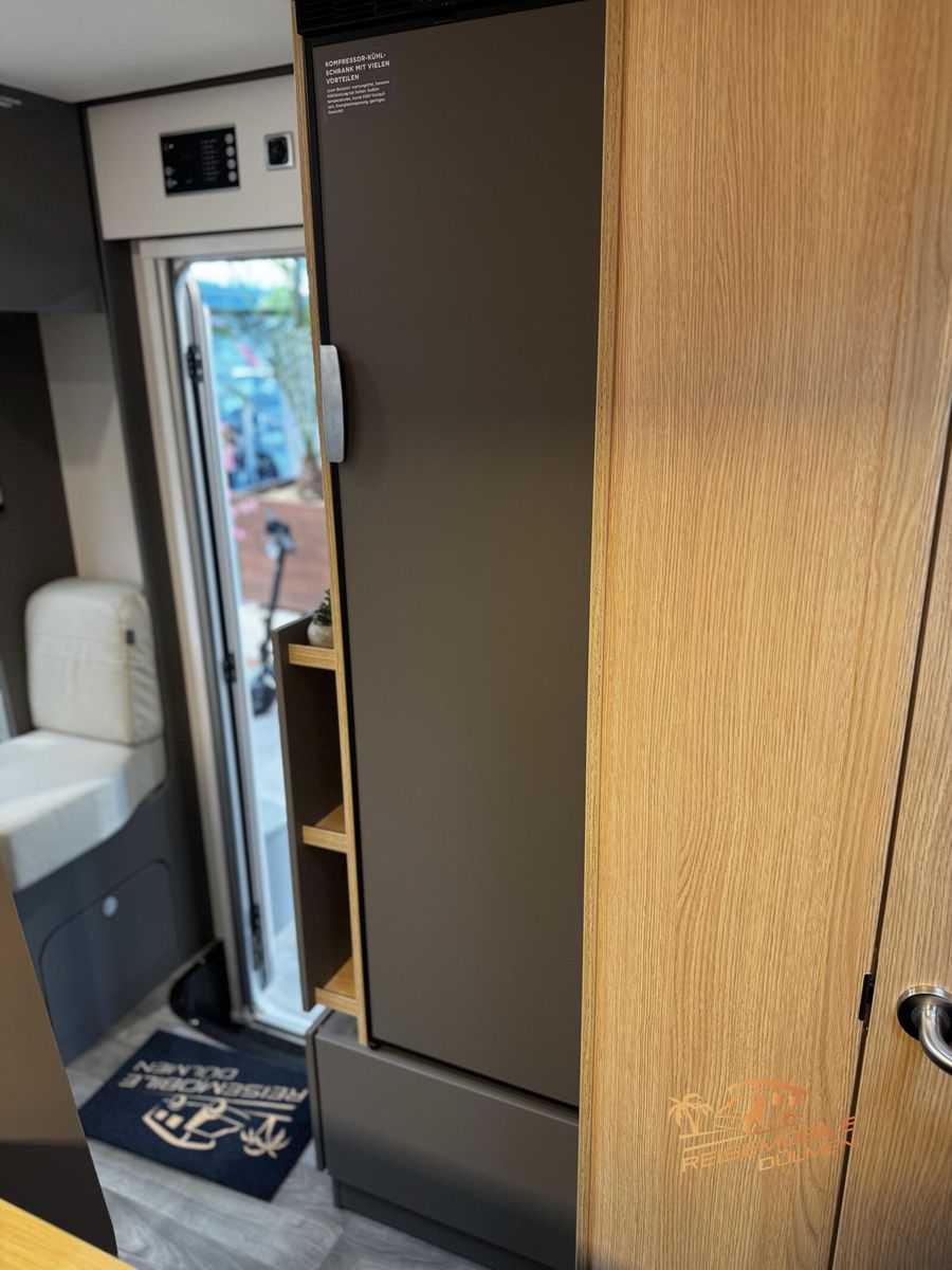 Fahrzeugabbildung LMC Tourer Lift H 660 G Automatik 70 Jahre RFK