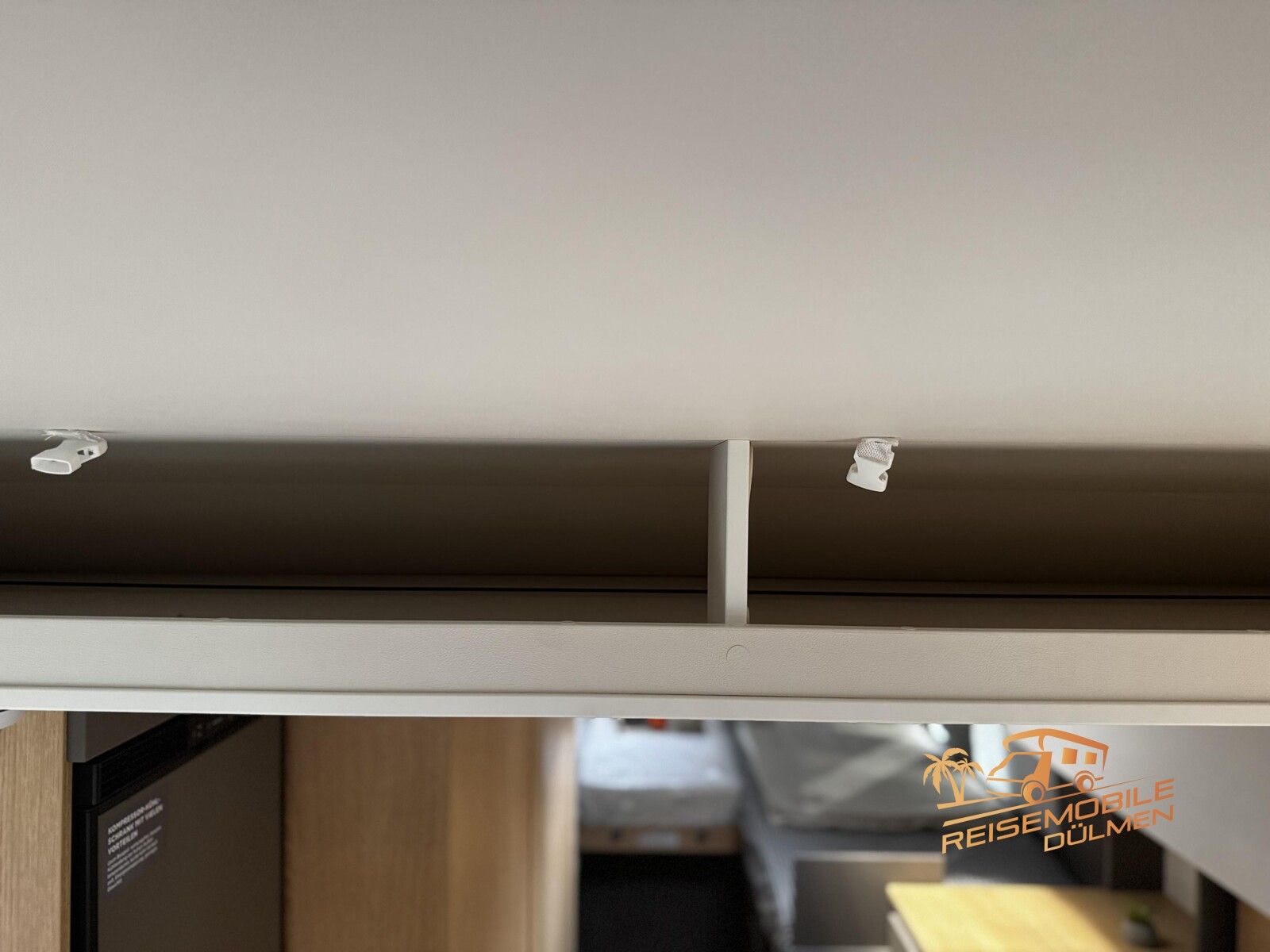 Fahrzeugabbildung LMC Tourer Lift H 660 G GFK RFK LED AGM Ladebooster