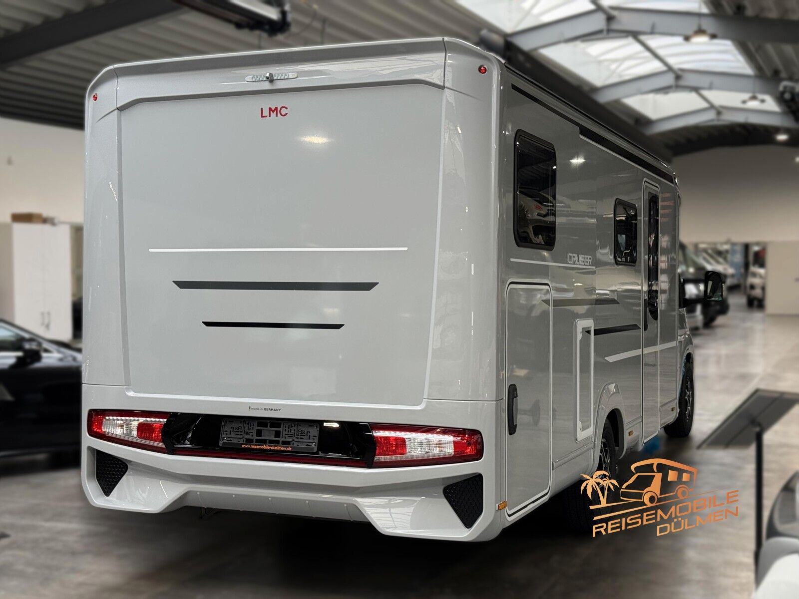 Fahrzeugabbildung LMC Cruiser 740 EL TV SAT Truma 6D Markise