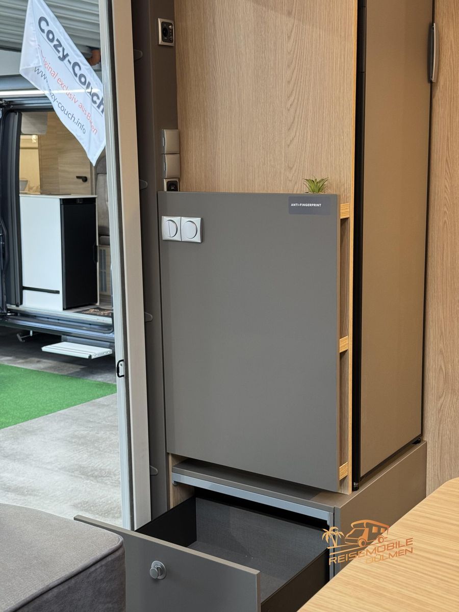 Fahrzeugabbildung LMC Tourer Lift H 730 G Tourer Paket RFK Zusatbett