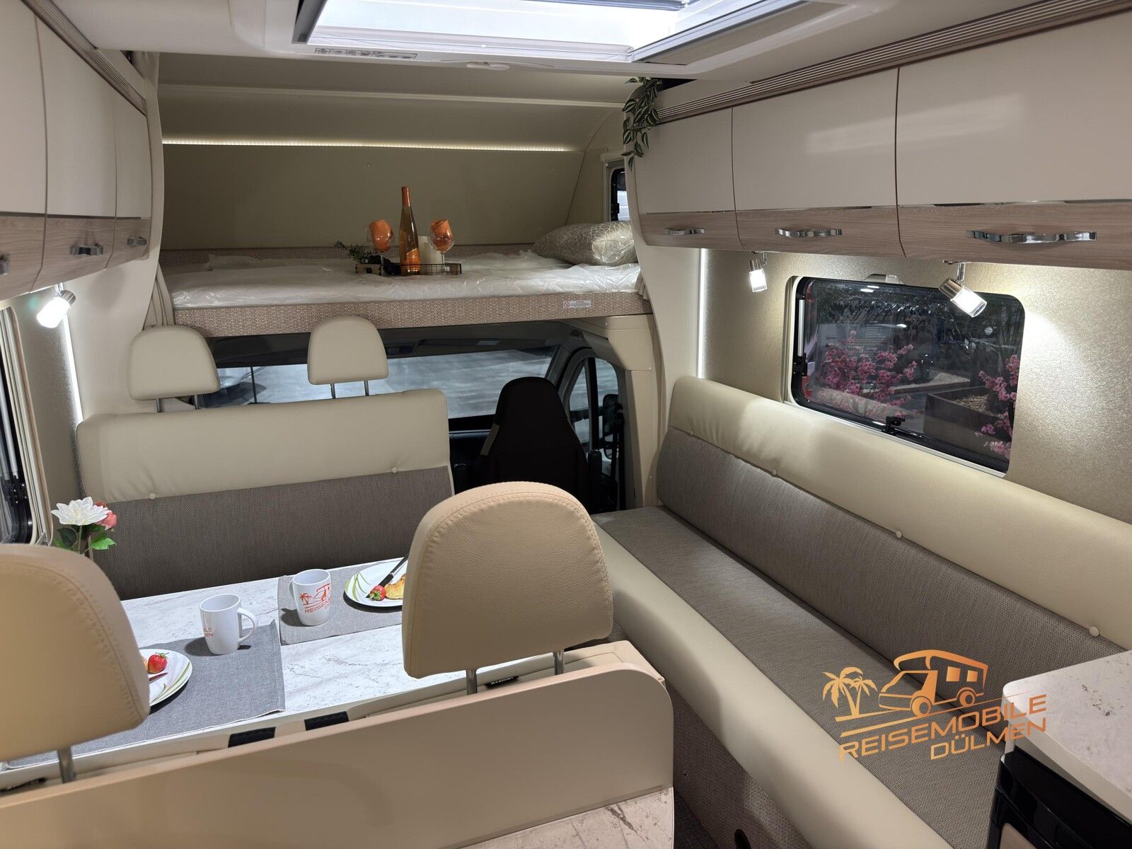 Fahrzeugabbildung Eura Mobil Activa One AO 630 LS Luftfahrwerk Travel Paket