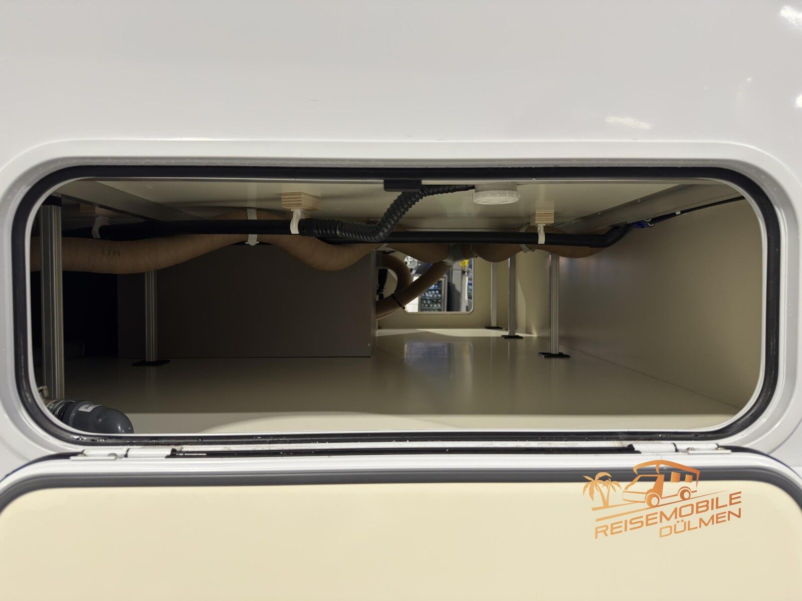 Fahrzeugabbildung Eura Mobil Activa One AO 630 LS Luftfahrwerk Travel Paket