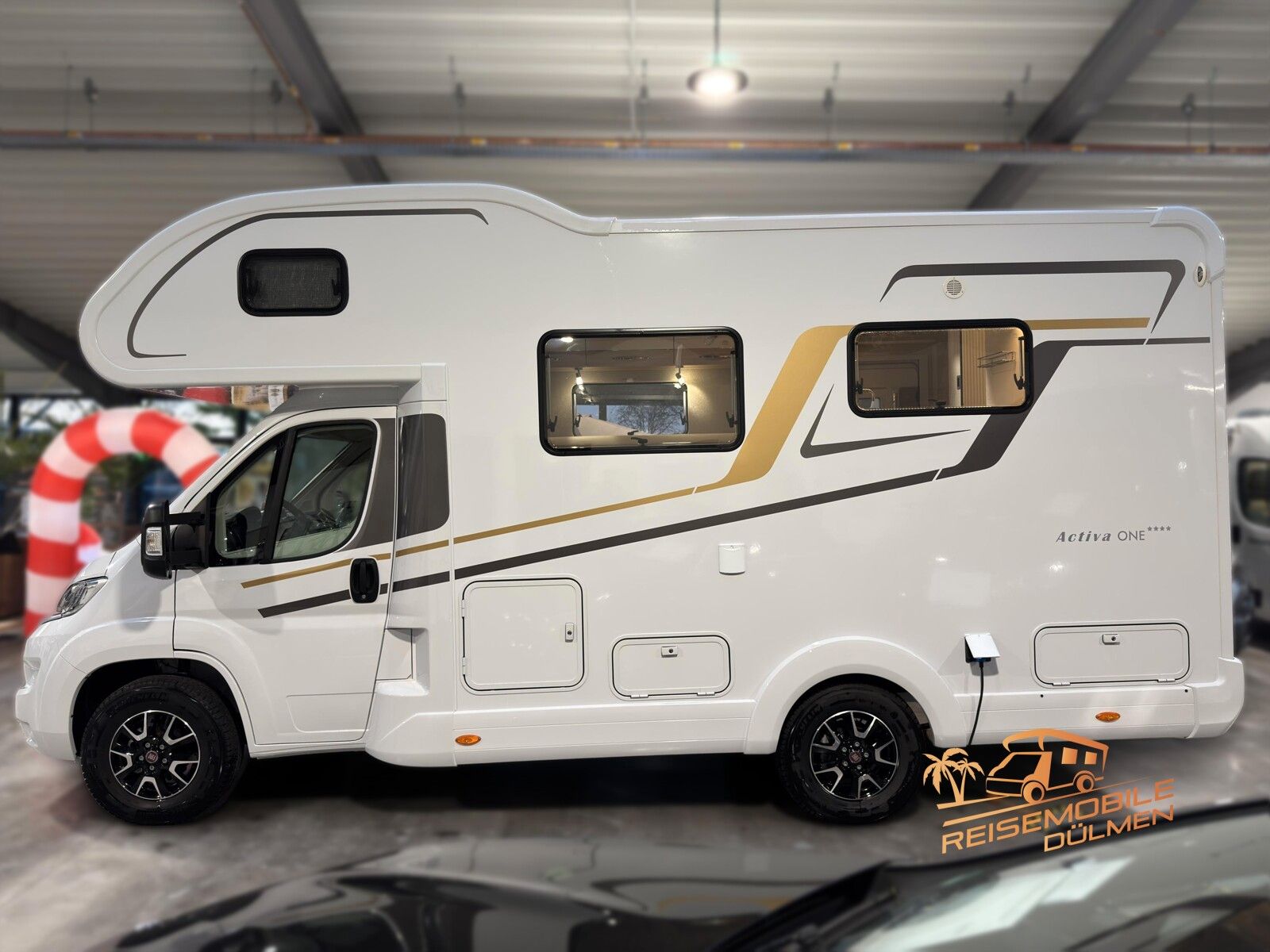 Fahrzeugabbildung Eura Mobil Activa One AO 630 LS Luftfahrwerk Travel Paket