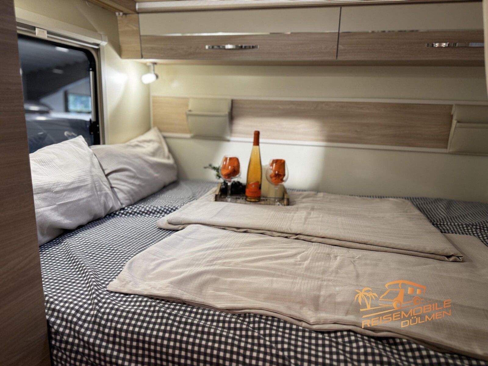 Fahrzeugabbildung Eura Mobil Activa One AO 690 HB Fahrradträger RFK Lithium