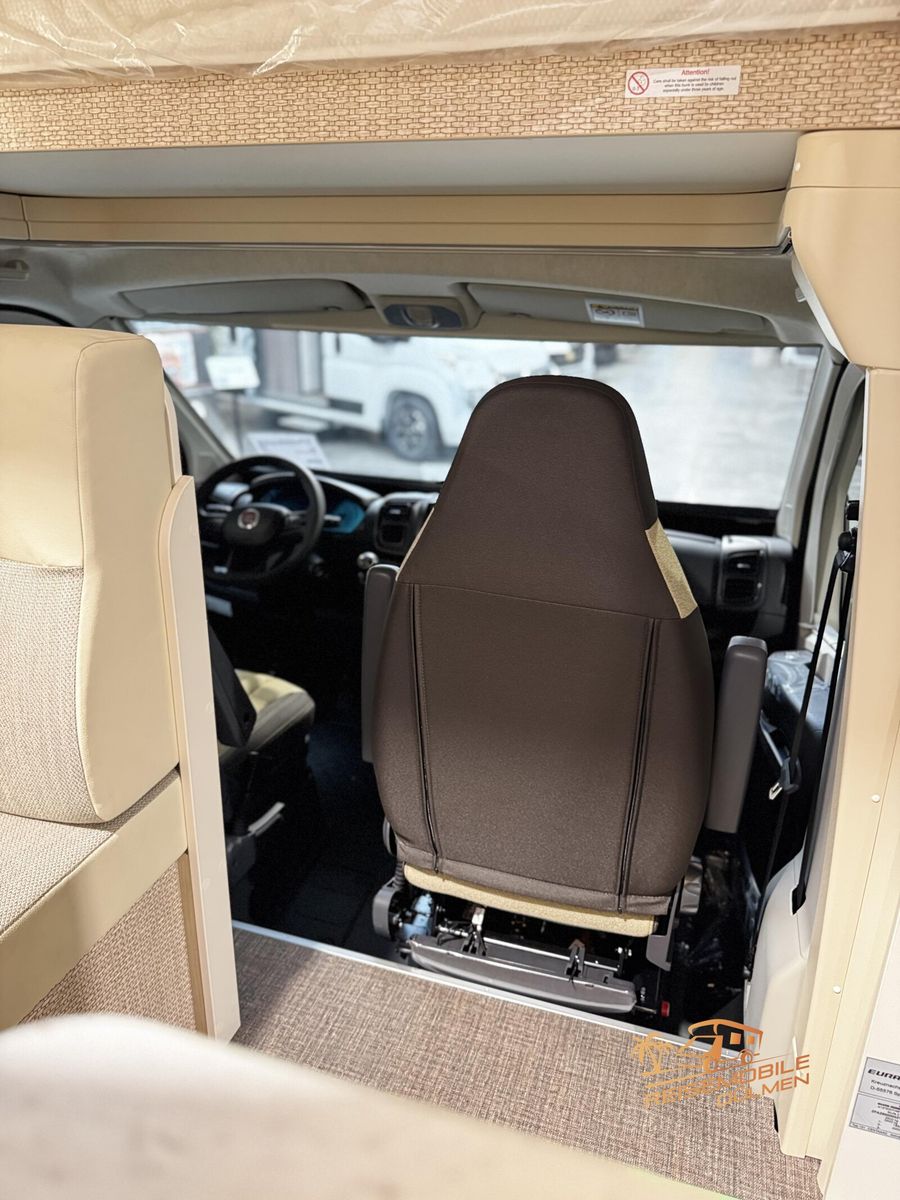 Fahrzeugabbildung Eura Mobil Activa One AO 690 HB Fahrradträger RFK Lithium