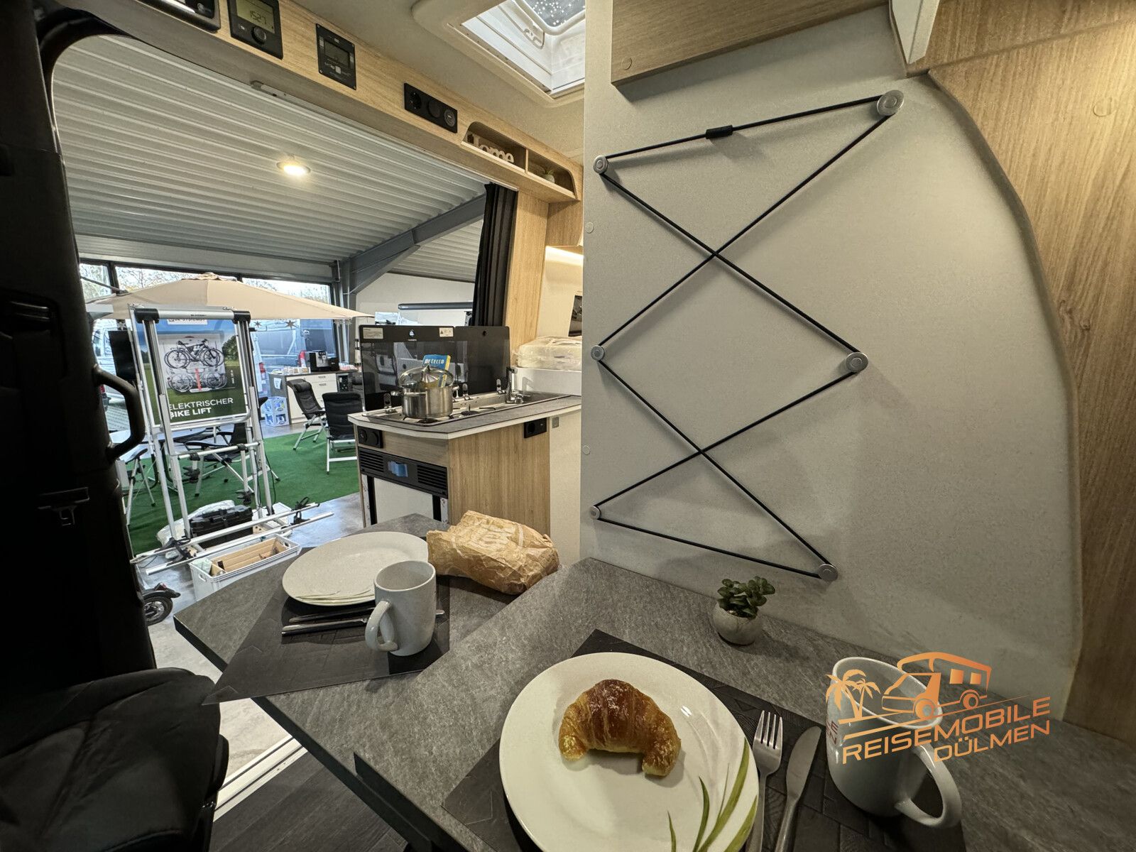 Fahrzeugabbildung YUCON Microliner 6.0 GD 4.1 t 4x4 K-Peak Markise Wi-Fi