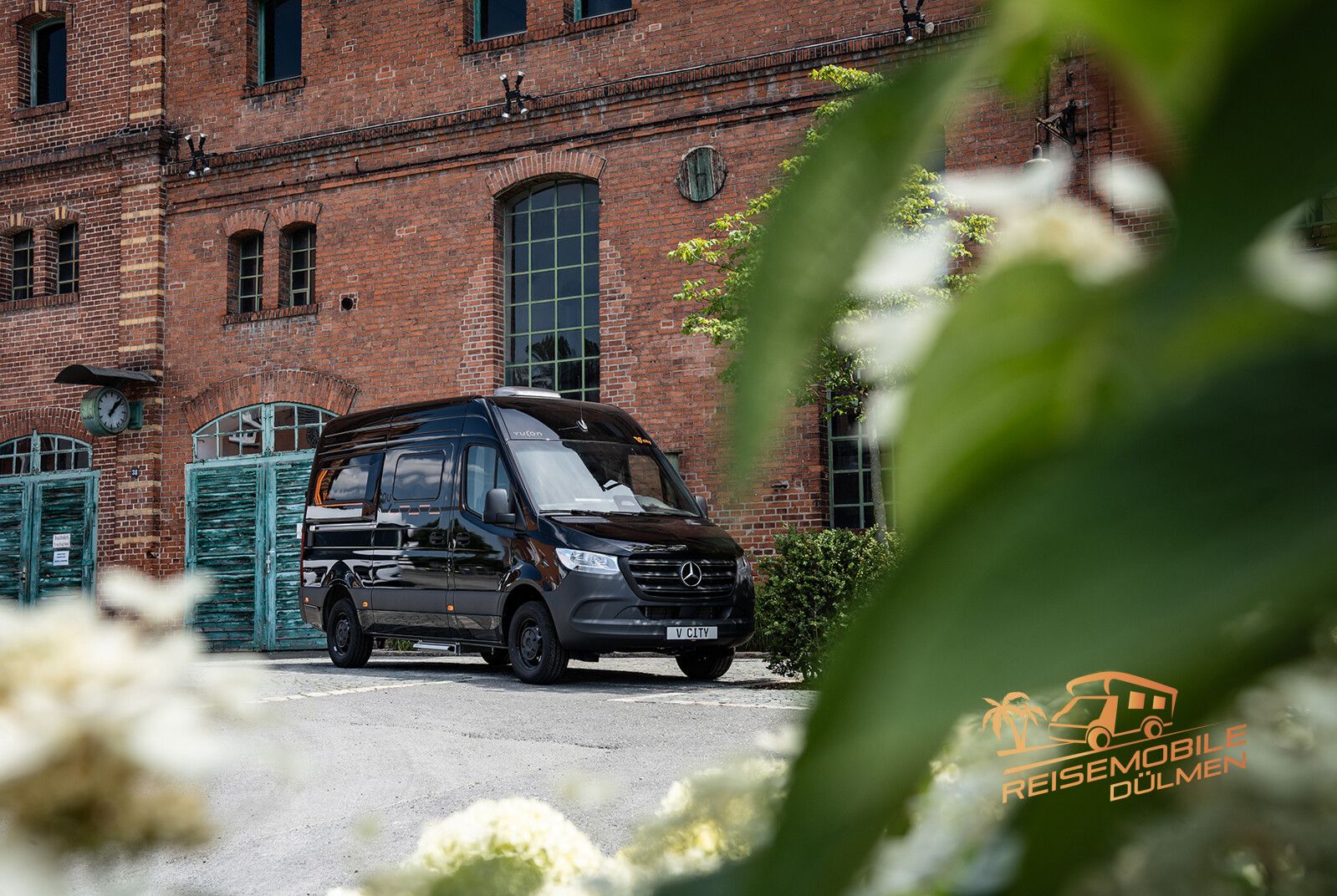 Fahrzeugabbildung YUCON Microliner 6.0 BD 3.5 t V-City 18 Distronic RFK