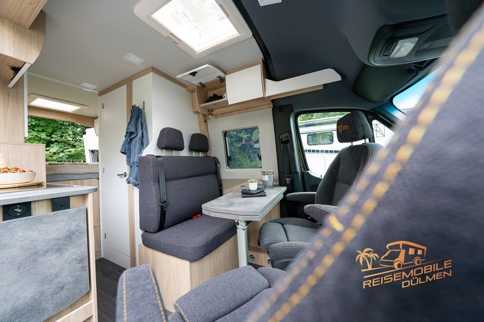 Fahrzeugabbildung YUCON Microliner 6.0 BD 3.5 t V-City 18 Distronic RFK