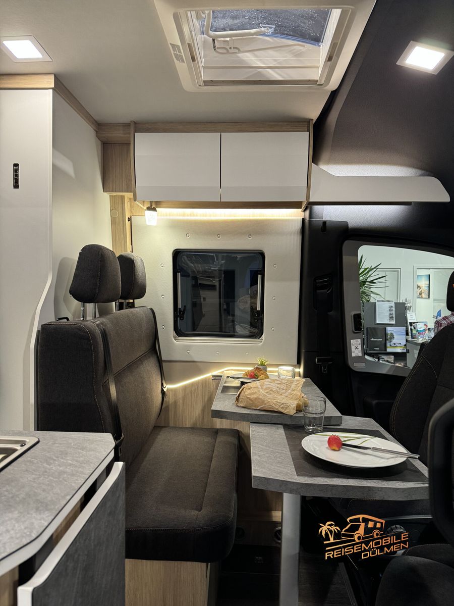 Fahrzeugabbildung YUCON Microliner 6.0 BD 3.5 t V-City WiFi Markise Auto