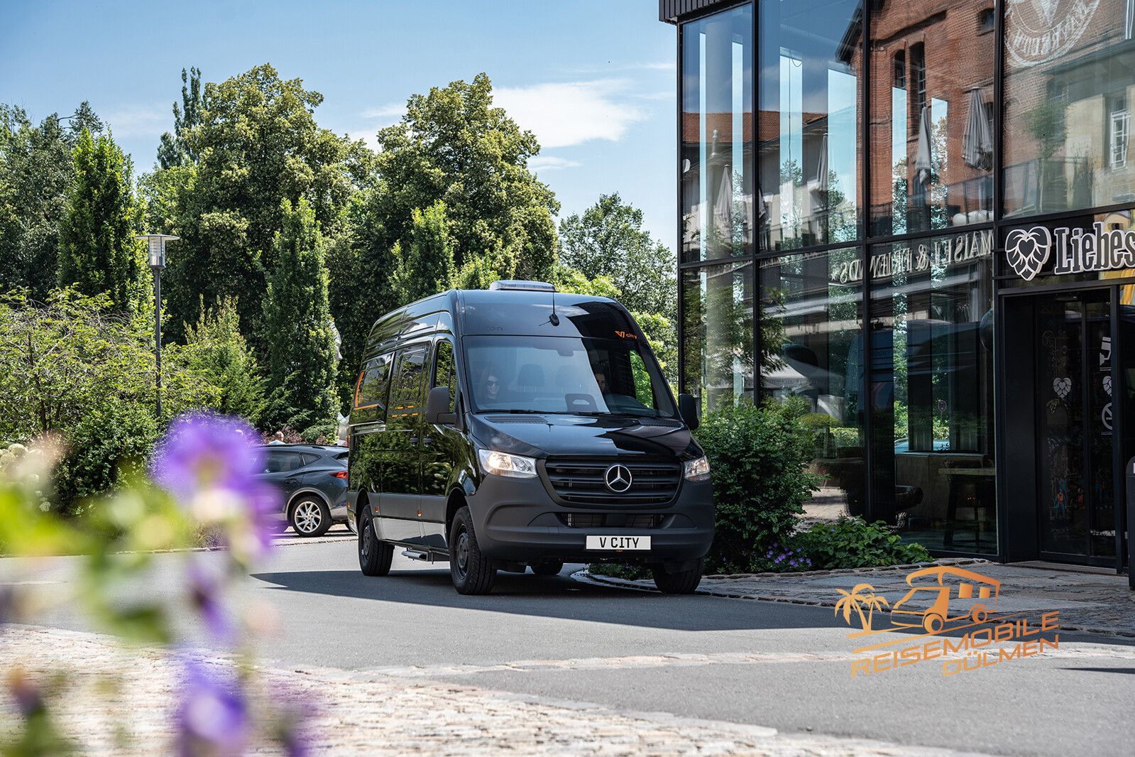 Fahrzeugabbildung YUCON Microliner 6.0 BD 3.5 t V-City WiFi Markise Auto