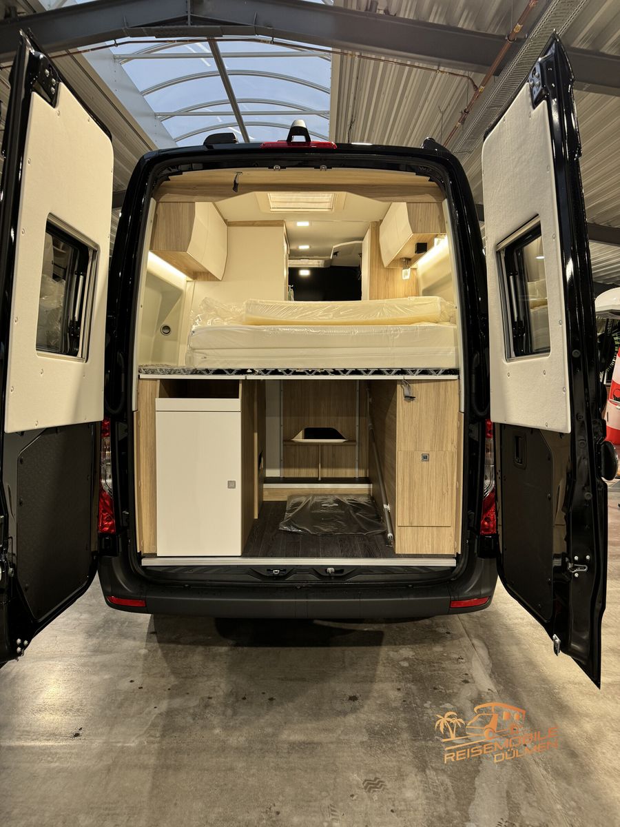 Fahrzeugabbildung YUCON Microliner 6.0 BD 3.5 t V-City WiFi Markise Auto