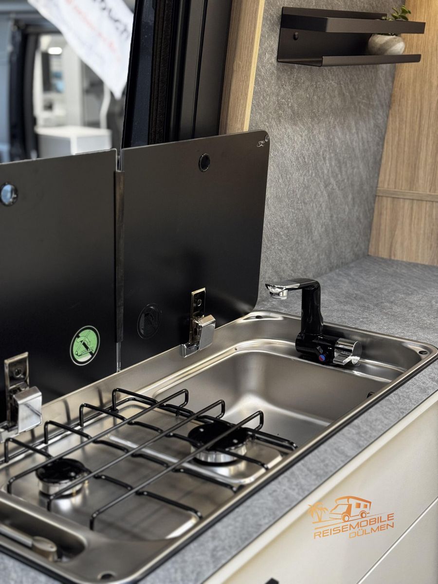 Fahrzeugabbildung YUCON Microliner 7.0 GD 4.1 t 4x4 K-Peak Markise Wi-Fi