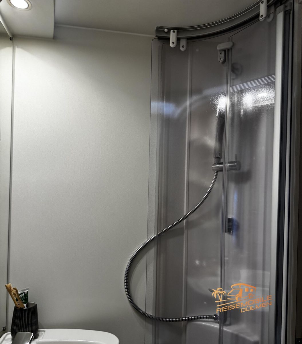 Fahrzeugabbildung Eura Mobil Activa One 650 HS Mod. 2026 ACC Navi Lithium DUO