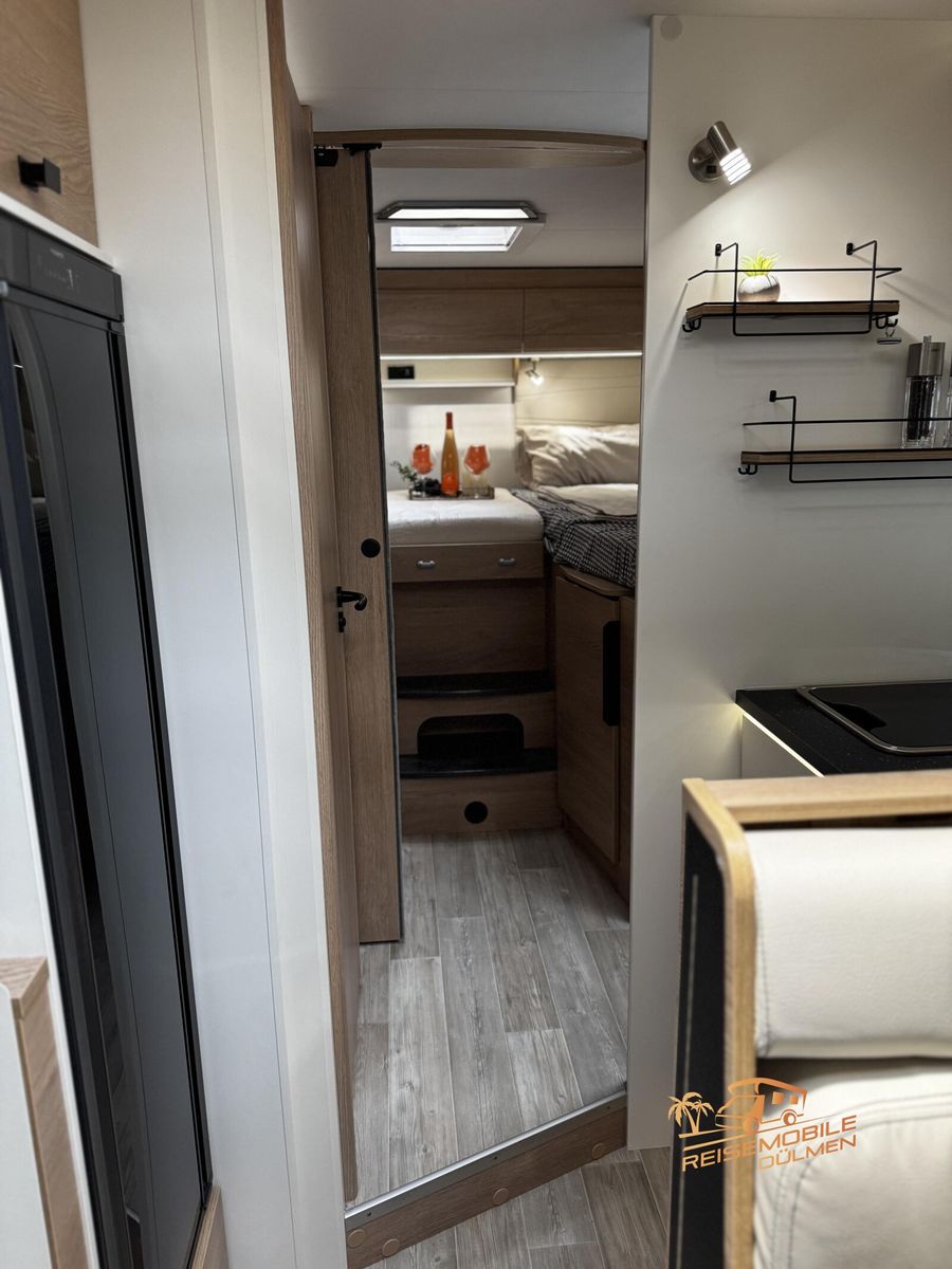 Fahrzeugabbildung Mooveo Int 69EB Fiat 180PS Automatik