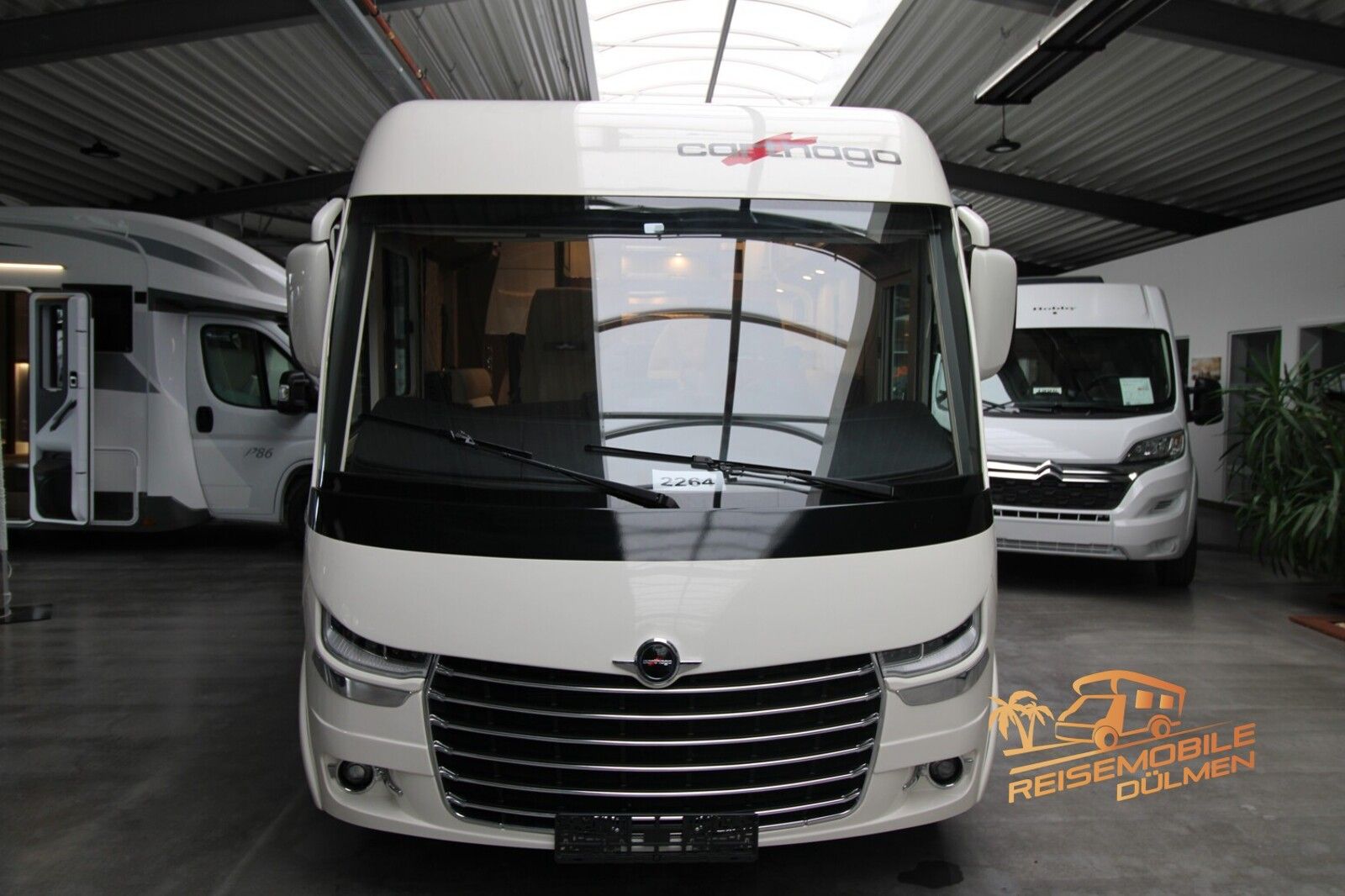 Fahrzeugabbildung Carthago c-tourer I  148 LE 180PS Auto Solar AHK 5.Sitzer