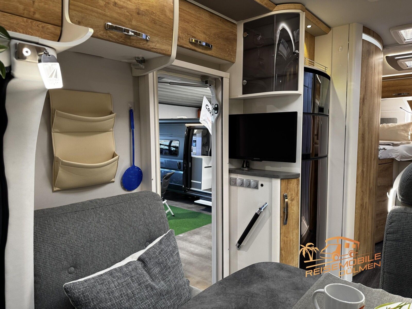 Fahrzeugabbildung Frankia M-Line T 7400 GD Exklusiv V6 3,0CDI SAT TV Alde