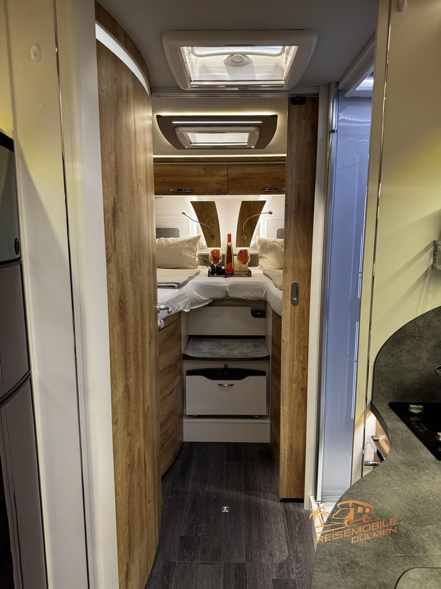 Fahrzeugabbildung Frankia M-Line T 7400 GD Exklusiv V6 3,0CDI SAT TV Alde