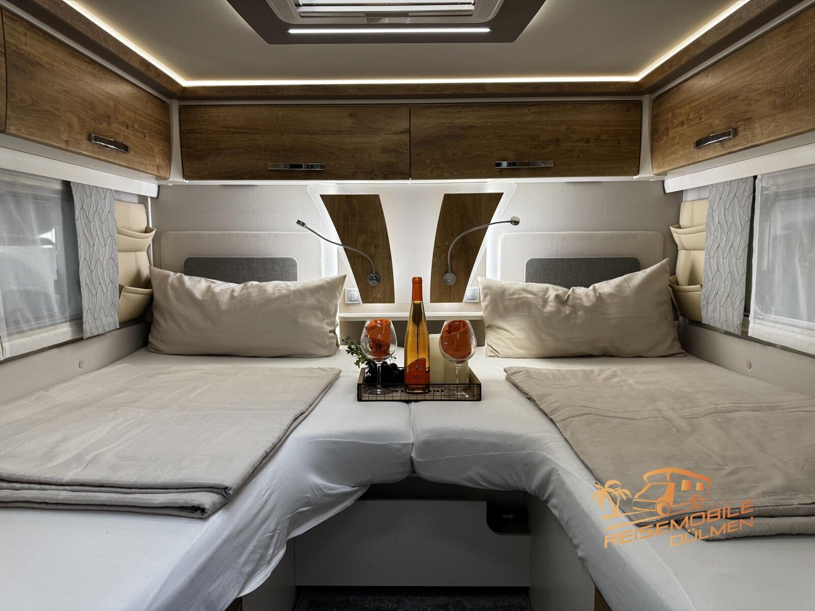 Fahrzeugabbildung Frankia M-Line T 7400 GD Exklusiv V6 3,0CDI SAT TV Alde