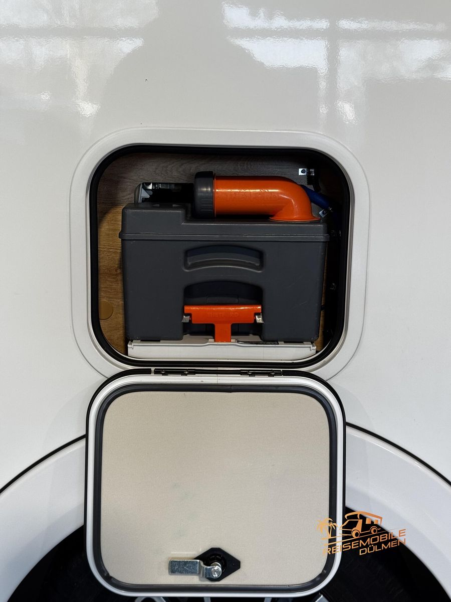 Fahrzeugabbildung Frankia M-Line T 7400 GD Exklusiv V6 3,0CDI SAT TV Alde