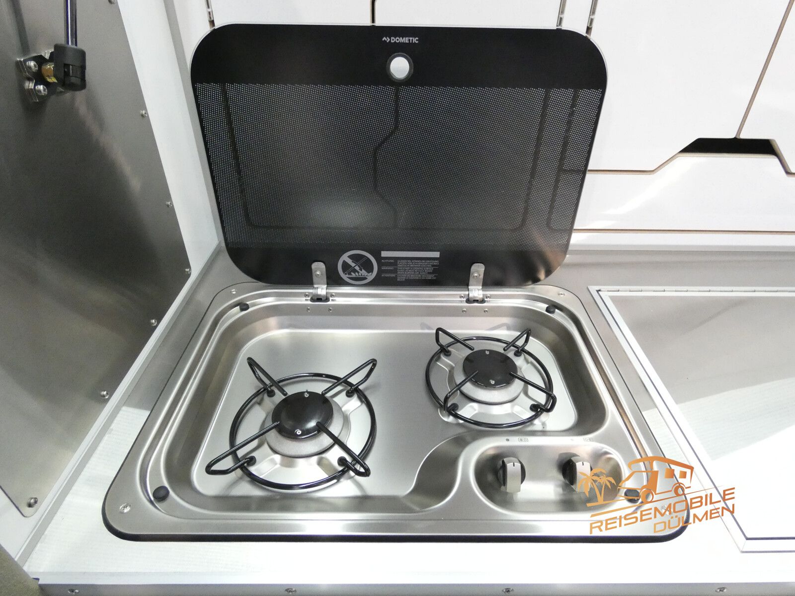 Fahrzeugabbildung Andere LifeStyle Camper X-Line Gaskocher  Einzelrad 135