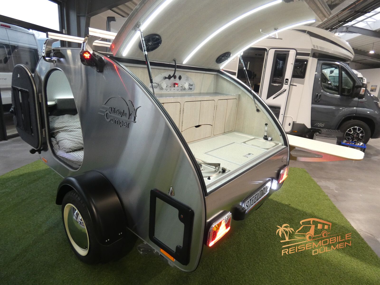 Fahrzeugabbildung Andere LifeStyle Camper SteelDrop Arbeitsplatte Edelsta