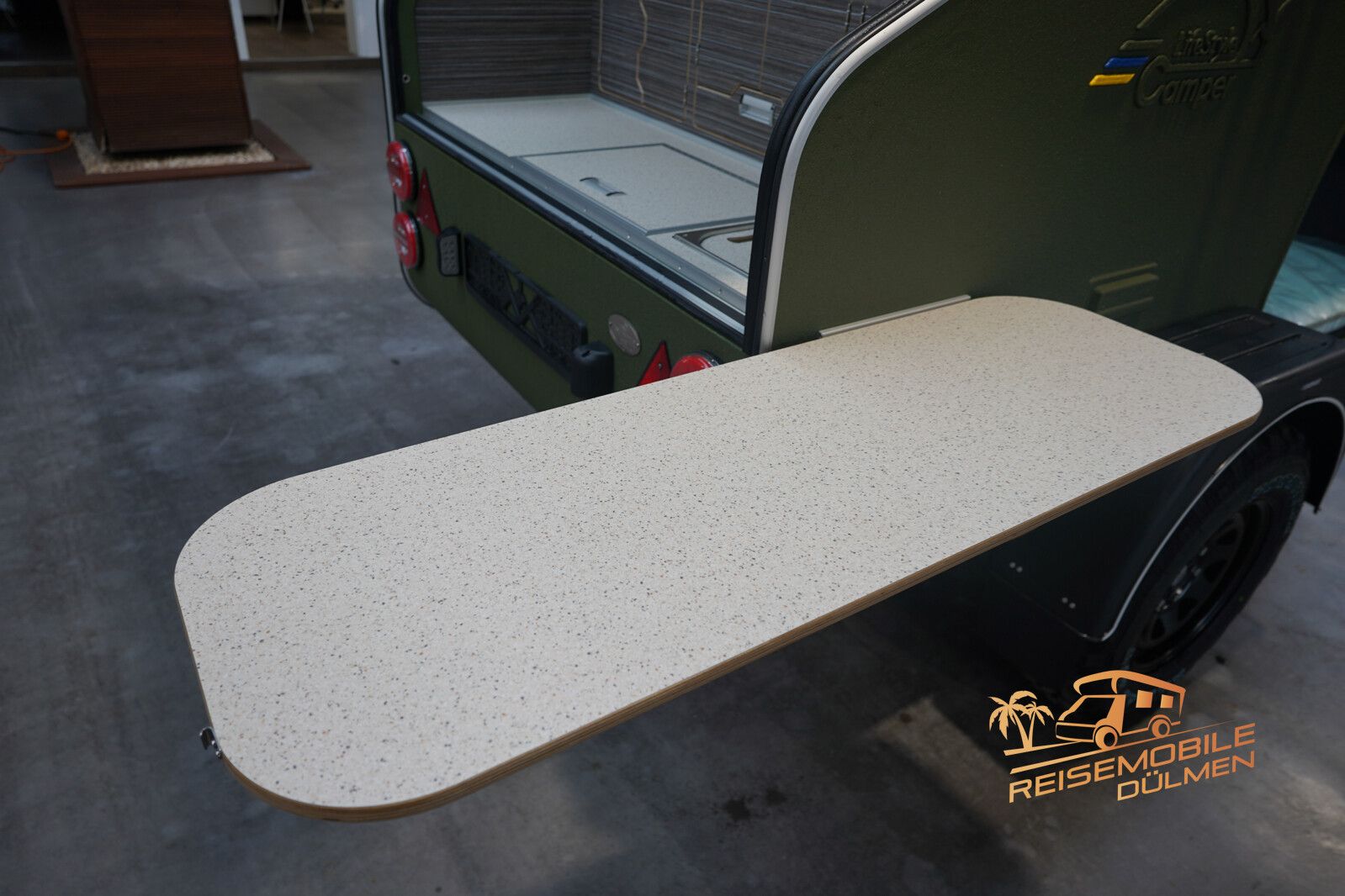 Fahrzeugabbildung Andere LifeStyle Camper X-Line Außendusche Dachreling A