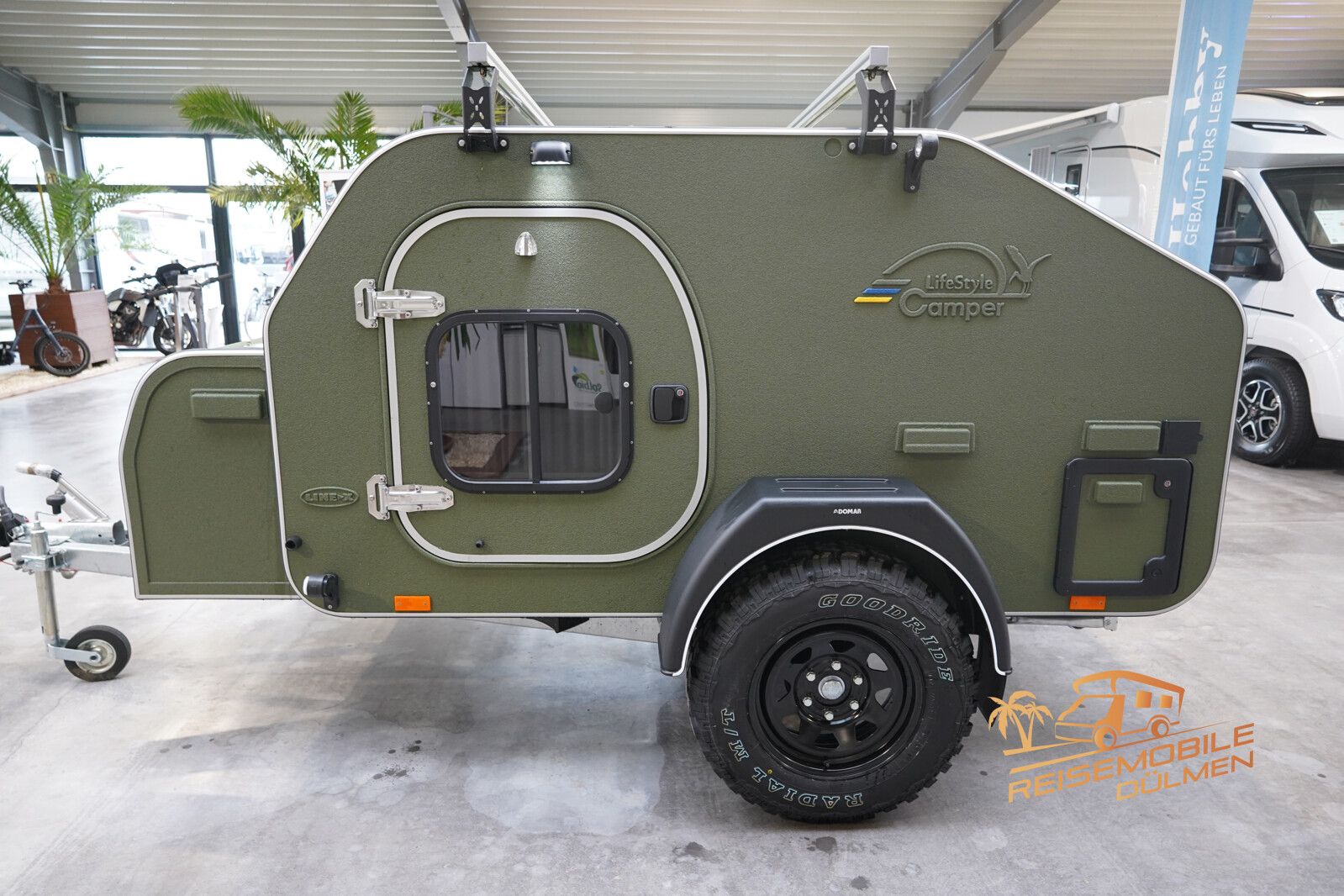 Fahrzeugabbildung Andere LifeStyle Camper X-Line Außendusche Dachreling A