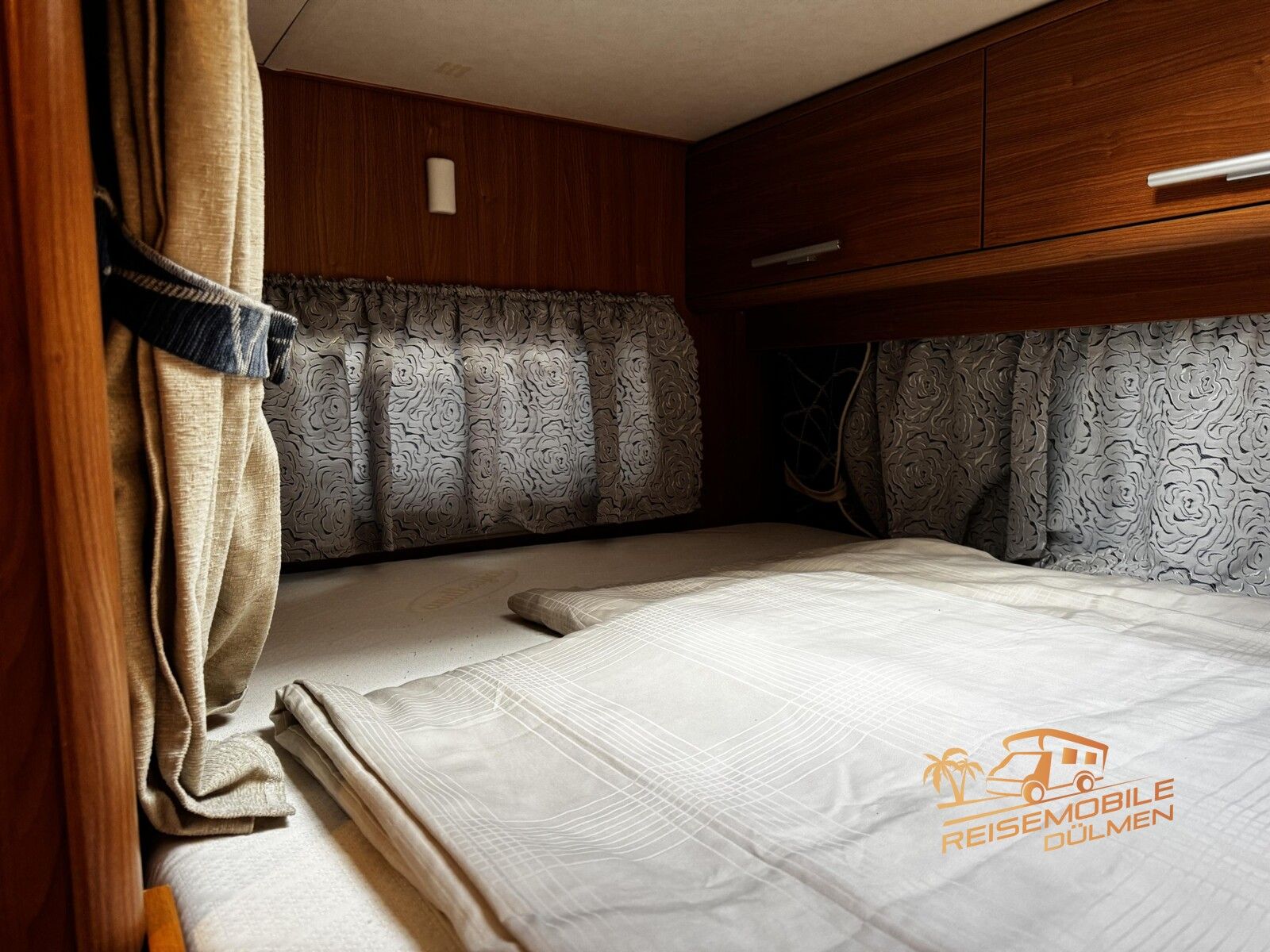 Fahrzeugabbildung Rimor Europeo 8 2.Hand Markise Klima  Fahrradträger