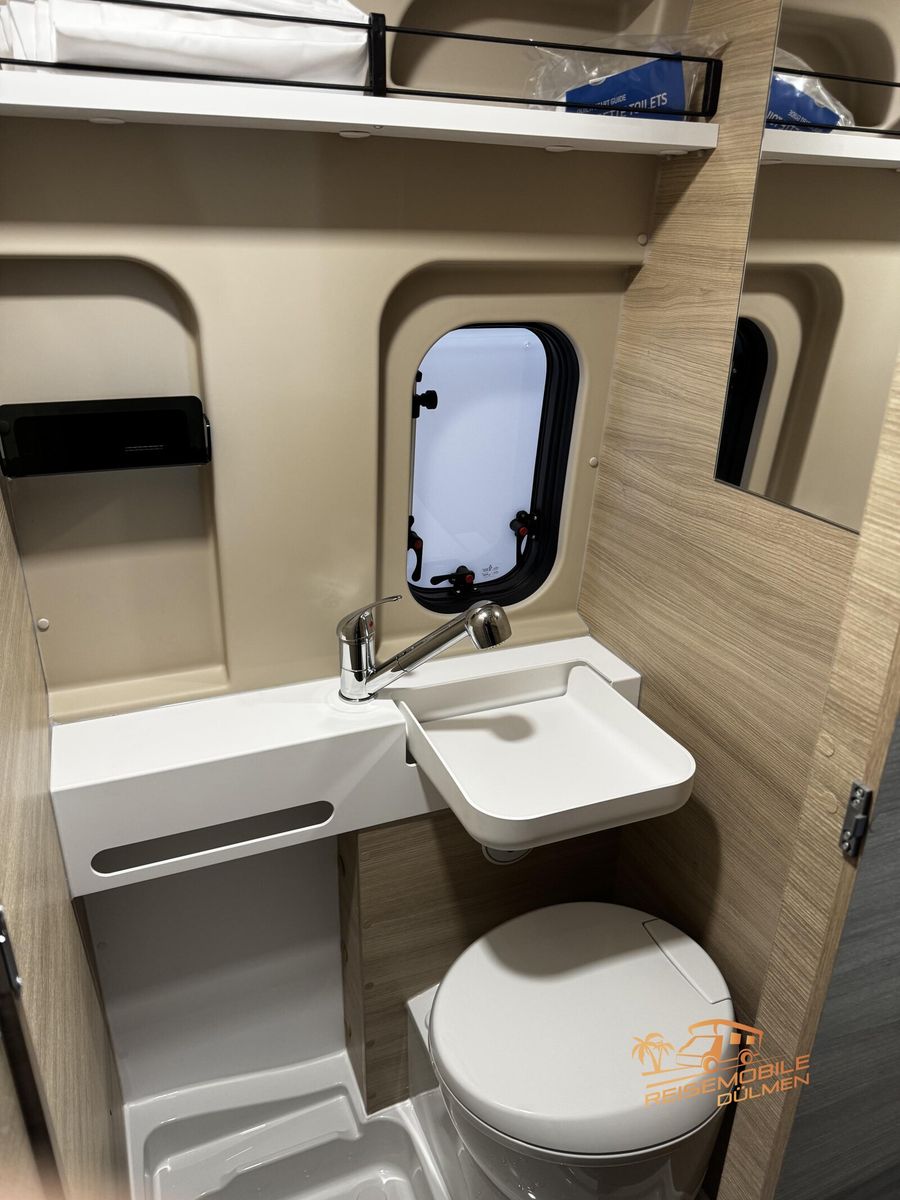 Fahrzeugabbildung Forster Livin Up Pro FV 599 EBL RFK Combi4 Fahrassistens