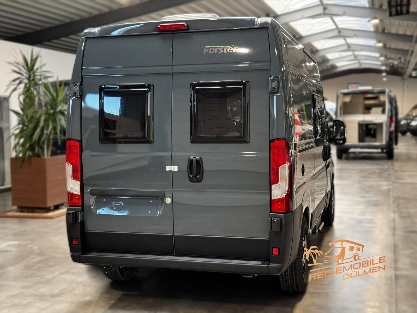 Fahrzeugabbildung Forster Livin Up Pro FV541 HBL Combi4Gas Travel Line PDC