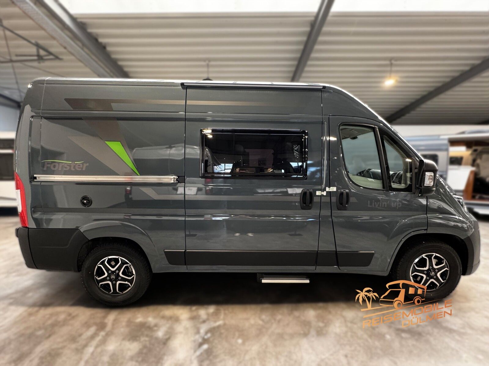 Fahrzeugabbildung Forster Livin Up Pro FV541 HBL Combi4Gas Travel Line PDC