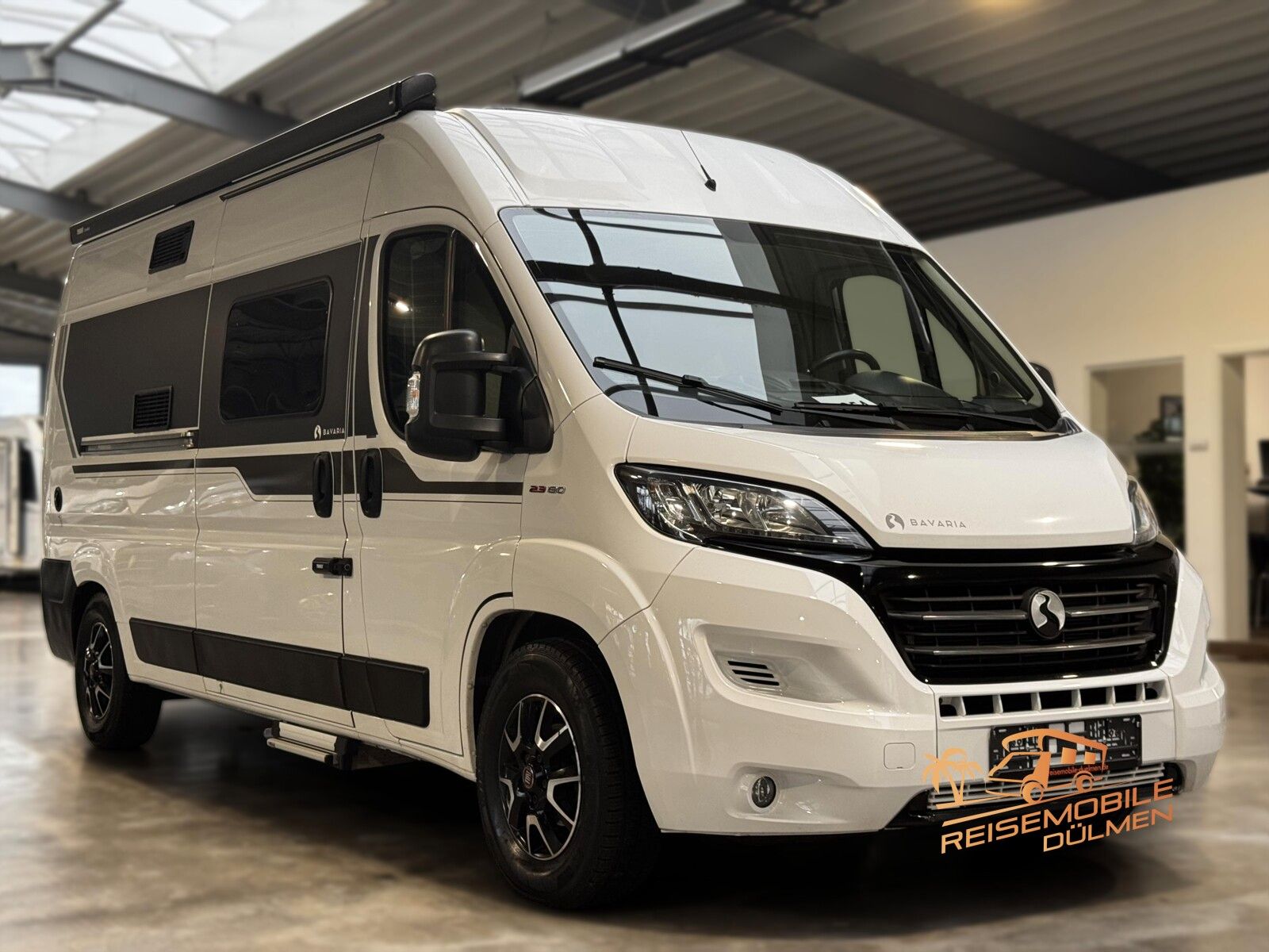 Mooveo Van BavariaCamp 60DB SAT TV Solar  Lithum AHK